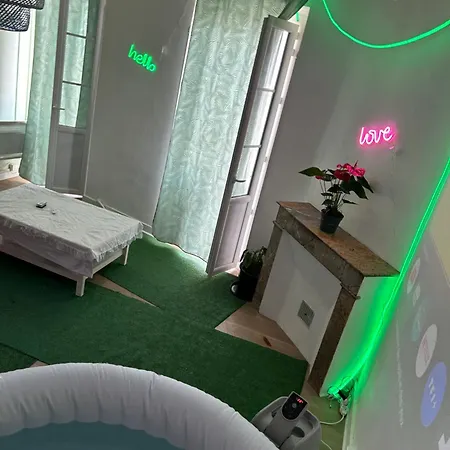 Apartment Un Jacuzzi Dans Le Centre